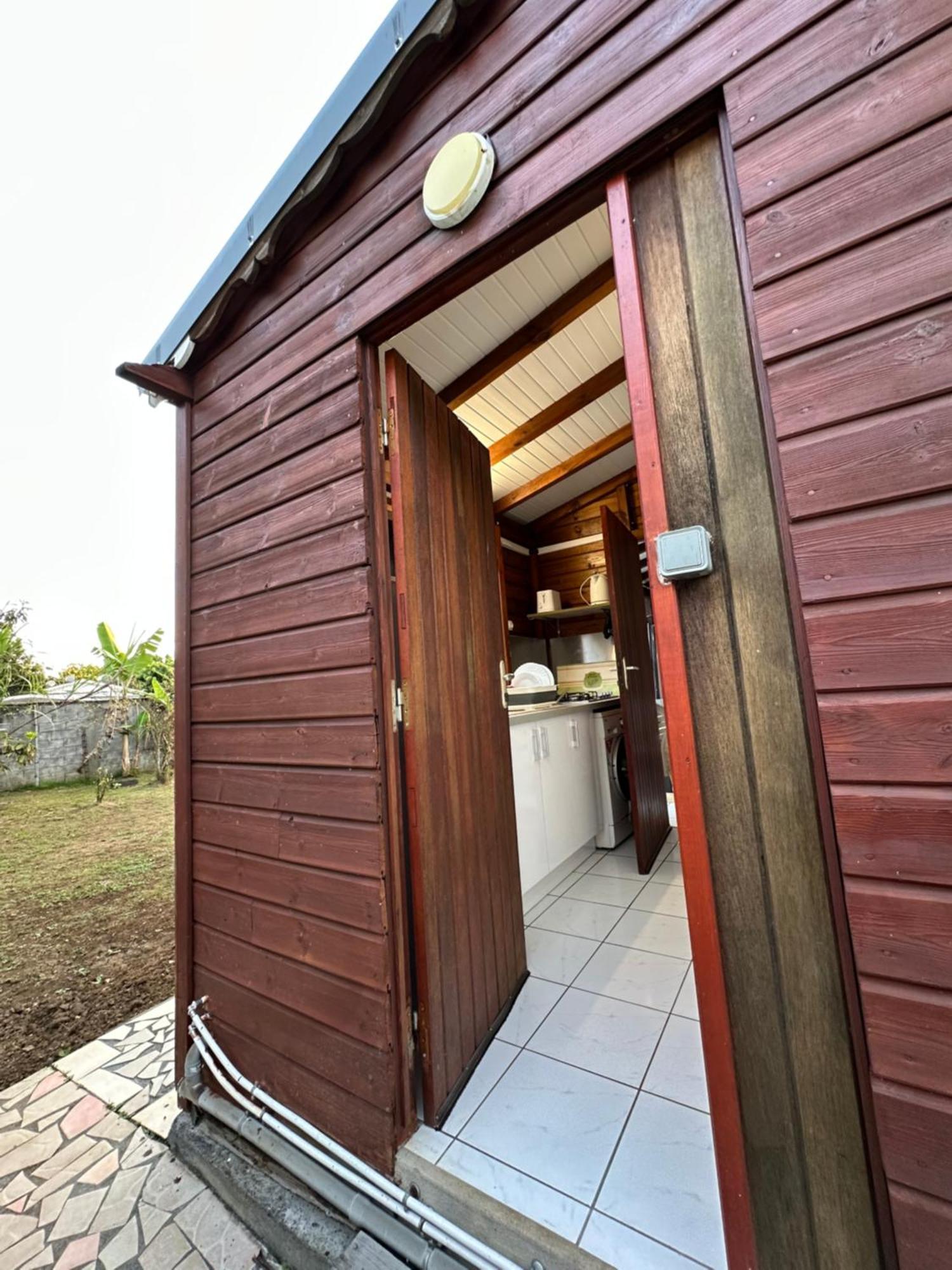 Appt F2 Bellissima Apartment Baie-Mahault Exterior photo